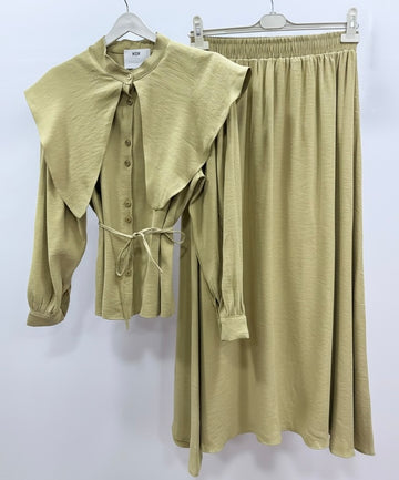 Yaka Detay Etek Takım/Yağ Yeşil