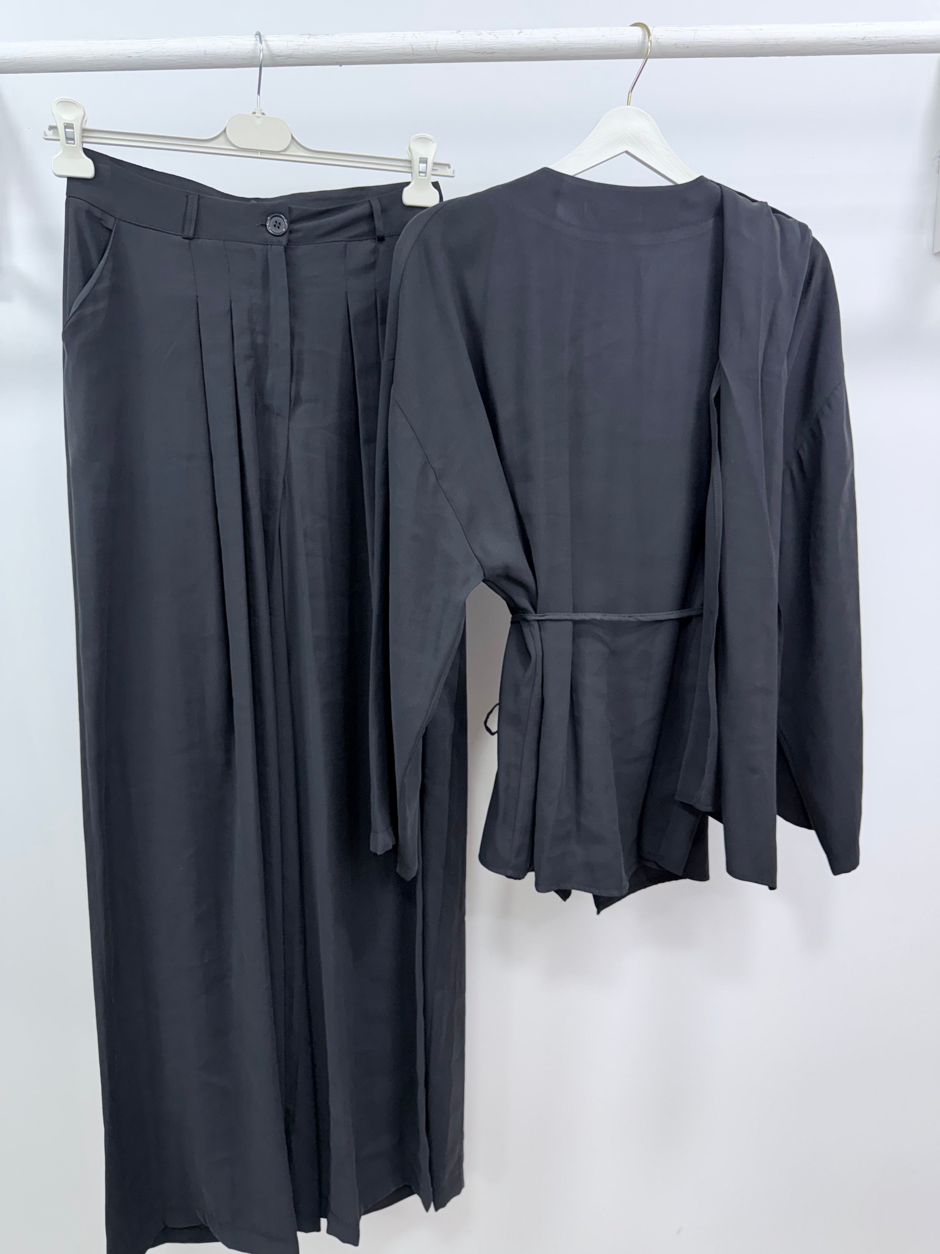 Şal Detaylı Takım/Siyah