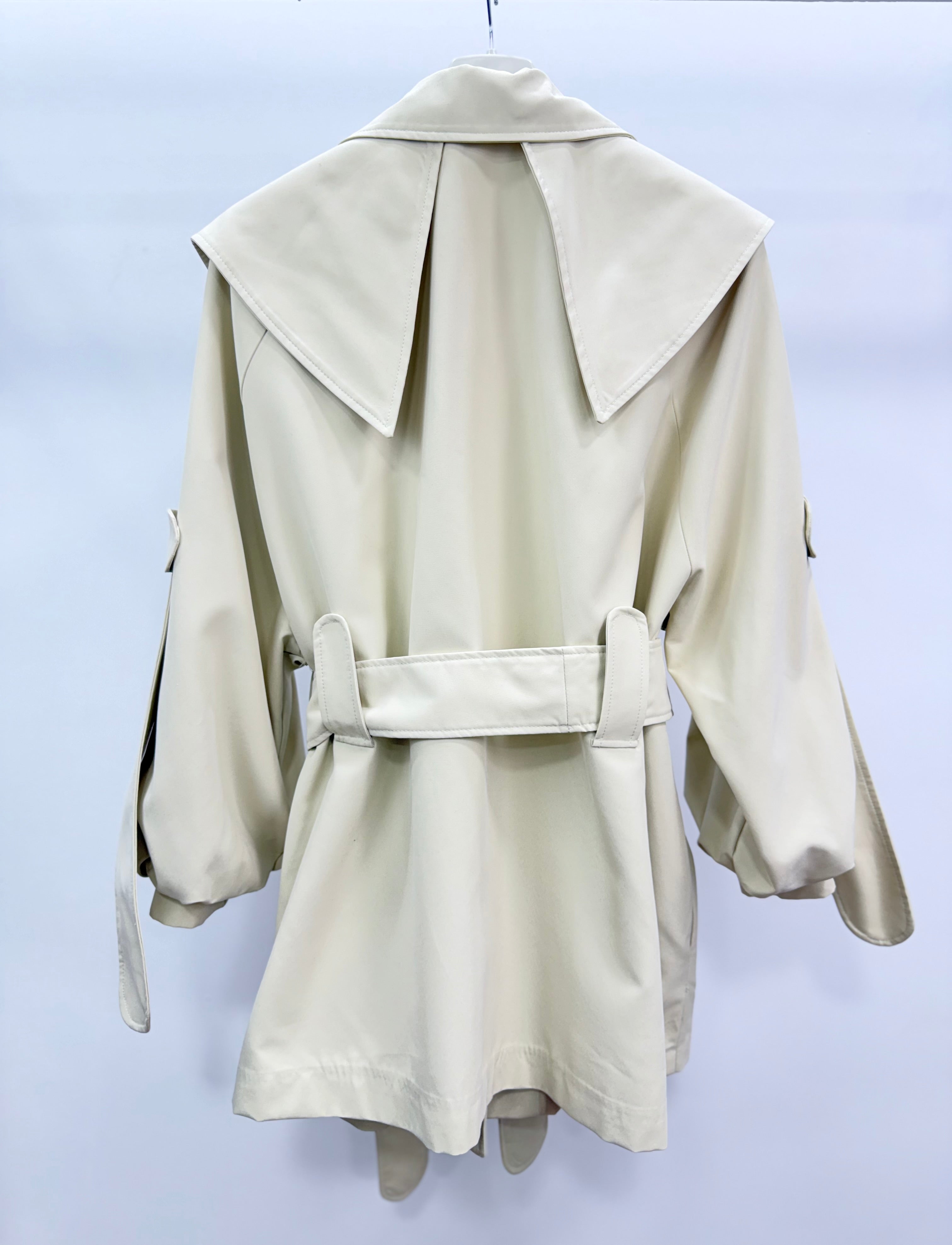 Pelerin Detaylı Trençkot/Krem