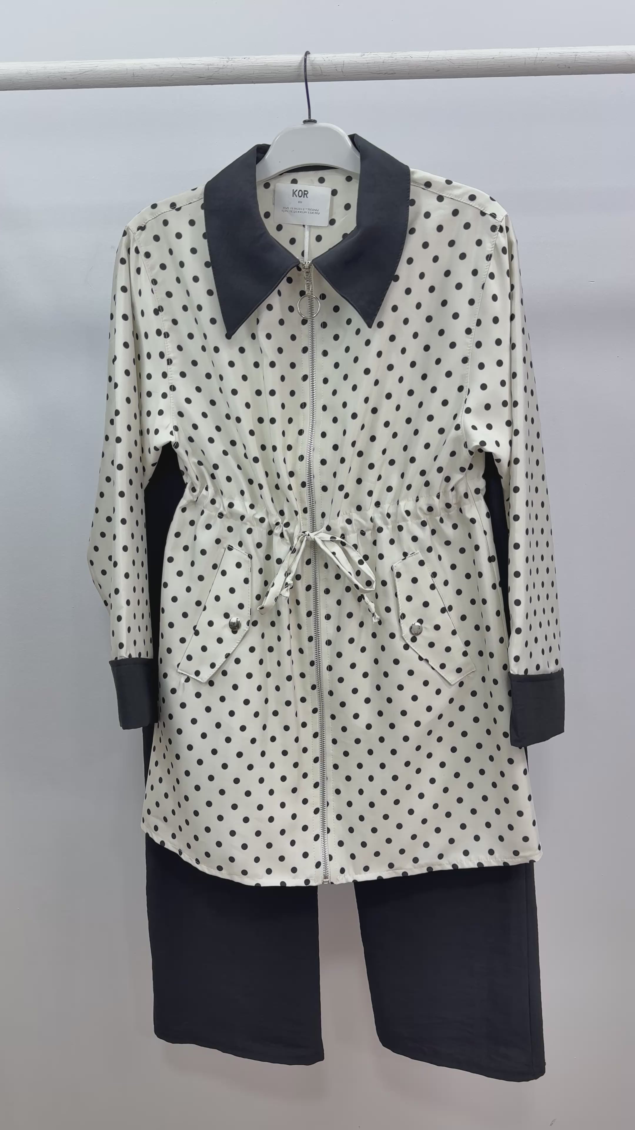 Puantiyeli Takım/Siyah